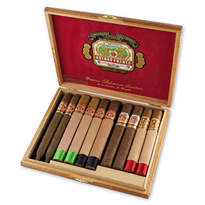 Arturo Fuente 2018 Holiday Collection Cigar Sampler Arturo Fuente 2018 Holiday Collection Cigar Sampler